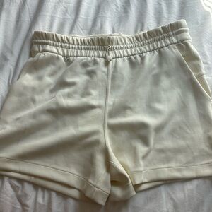 Lululemon Softstreme short